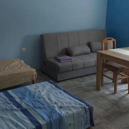 Lux A5 At Location In Pančevo