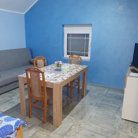 Lux A5 At Location In Apartamento